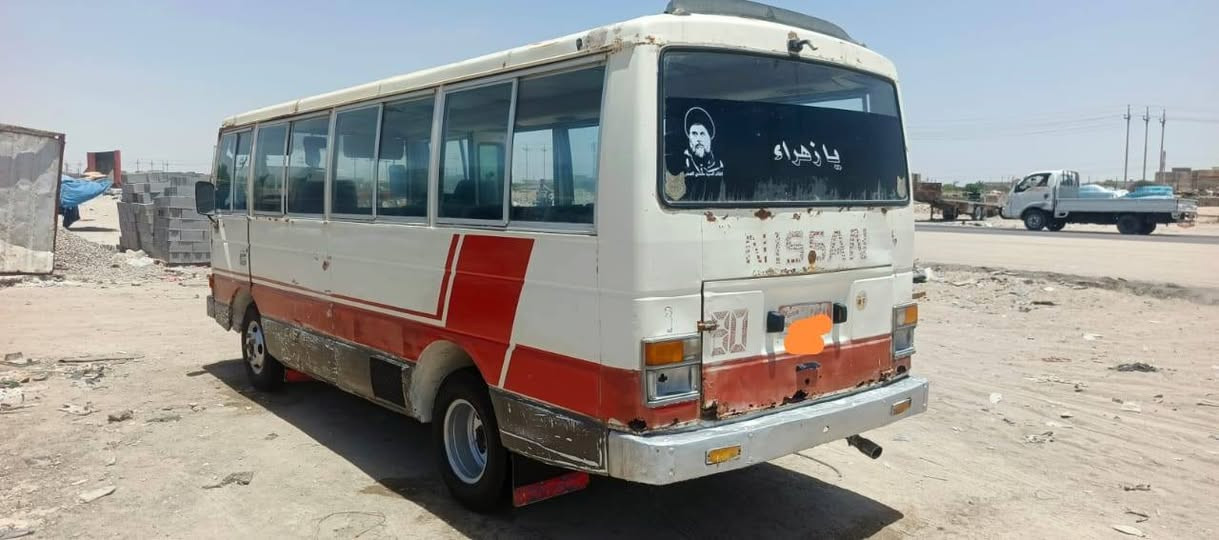 سلام عليكم كوستر للبيع نيسان رقم بغداد سنويه منتهي راعيه موجود مكينه ٣٠٠٠ بانزين بل كارتون وكير بجيسه استوه شادهن حداديه جديده دوخل حلوات جدد كهربائيات كله شغال تخم تاير بل جيس السعره ٣٢ ورقه وبيه مجال للشراي بيع مستعجل مكاني البصره وهاذ رقمي ***********
