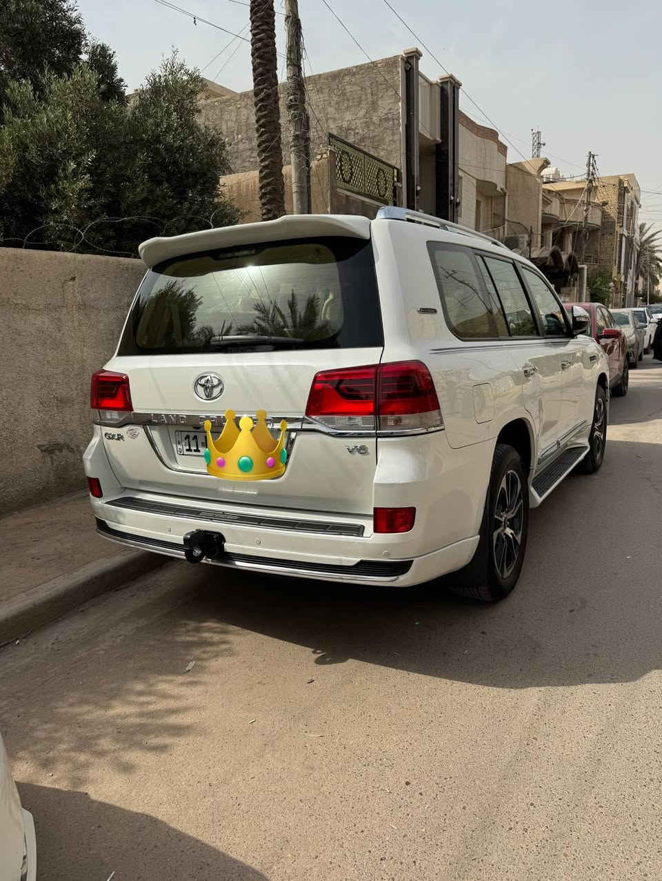 السلام عليكم
لاندكروز gxr
موديل 2019 
فول 1/1
٣قطع تبريد 
٧ راكب 
فتحة 
بصمة 
جلد
كراسي كهرباء 
وباقي المواصفات المعروفة 
ماشية 88km
بأسمي تحويل ثاني يوم معروضة ب٥٠و٥٠٠$ و***********
بغداد / حي الاعلام
