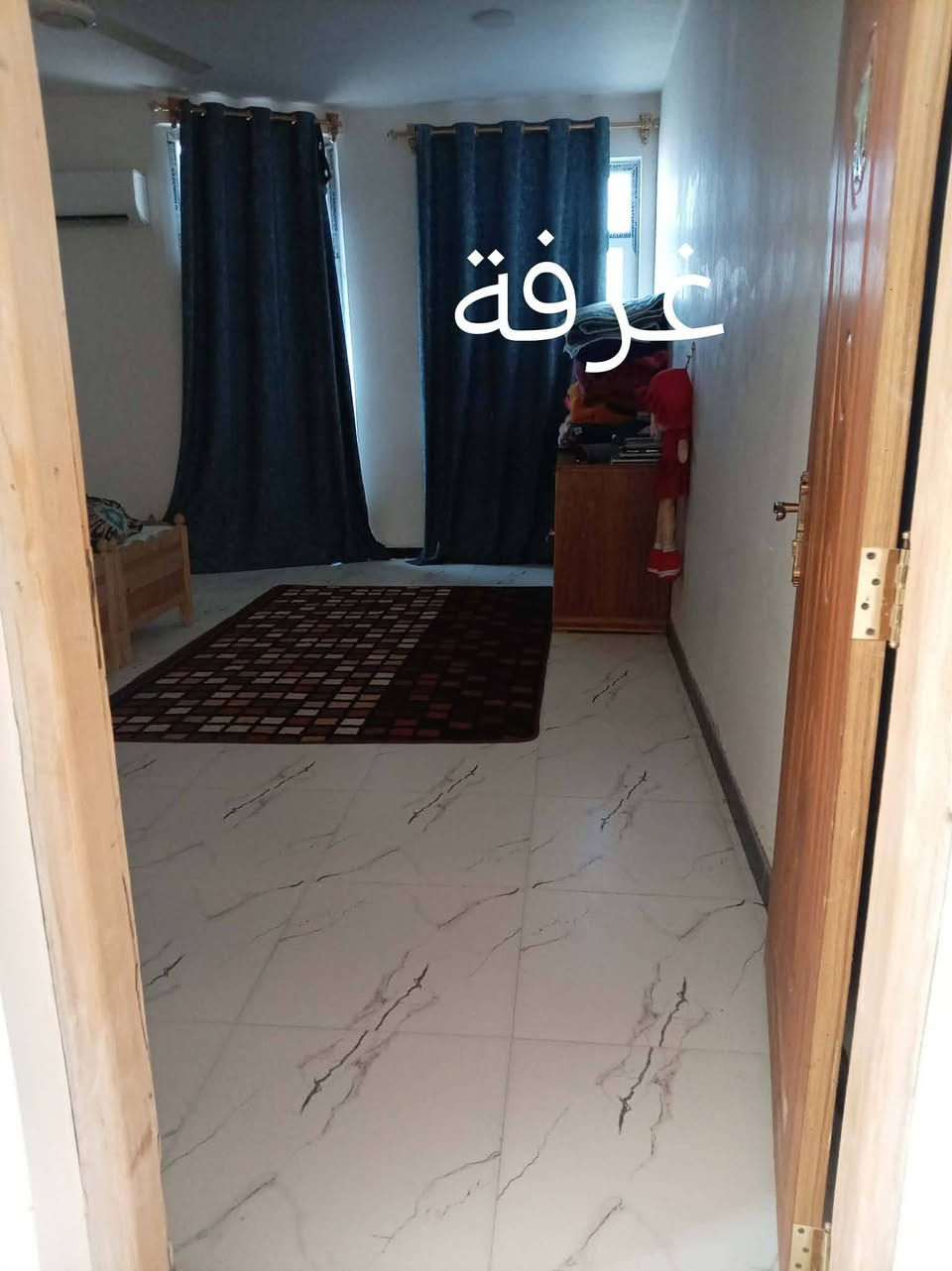 السلام عليكم
دار للبيع ناحية سيد الشهداء خلف الگبان نزلت مستوصف طليحة الصحي الفرع الثالث ثاني بيت على الشارع الرئيسي مقابل المدرس البيت ١٠٠ متر ٥ في ٢٠  يتكون من  طابقين الطابق الأول طرمة وصحيات واستقبال وصالة وحمام ومطبخ والطابق الثاني غرفتين نوم وحمام والطابق الثالث بيتونة وسطحي
للاستفسار اتصال على الرقم ***********
