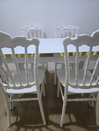 ميز طعام • ١٢٠×٨٠ • كراسي عاج