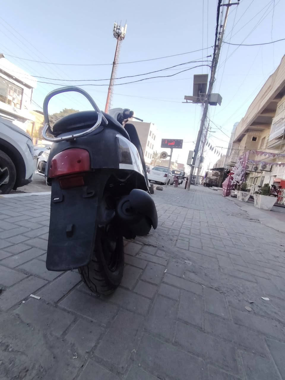 السلام وعليكم ماكس بولس كابريتر دراجة جديدة قبل شهر نازلة رمبة مكفولة كفالة عامة العنوان الدورة قرب بلاط الشهداء السعر ٧٠٠ وبيهة مجال بسيط الهاتف ***********
