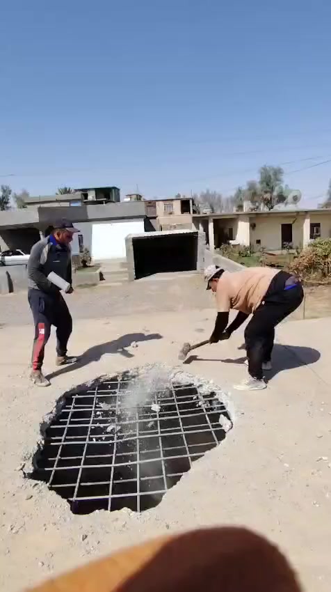 اسلام عليكم يوجد كادر عمل تفليش بيوت معه شيل اننغاذ  رقم الهاتف ***********
