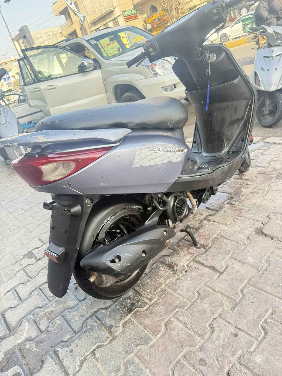 سلام عليكم دراجة بريز للبيع سرعة ١٤٠ كاملة من كلشي كل نقص مابيها مكينة بلاديه نكره سلف كل نقص مابيها ٦٢٥ الف مكاني كاظمية او ساحة حرية للاستفسار ***********
