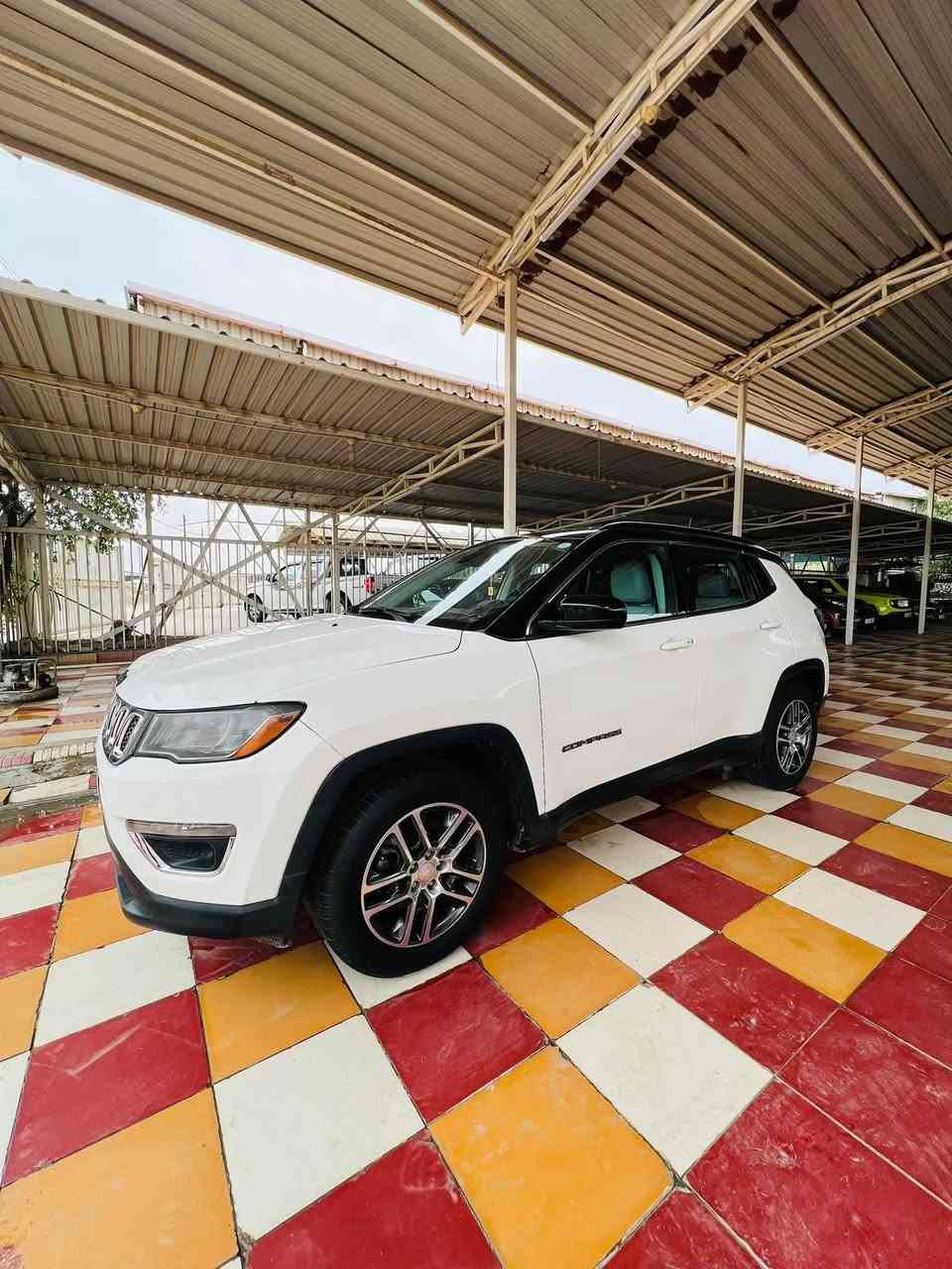 جيب كومباز موديل ٢٠١٨ رقم أربيل فول مواصفات السعر ١٣٥
***********
