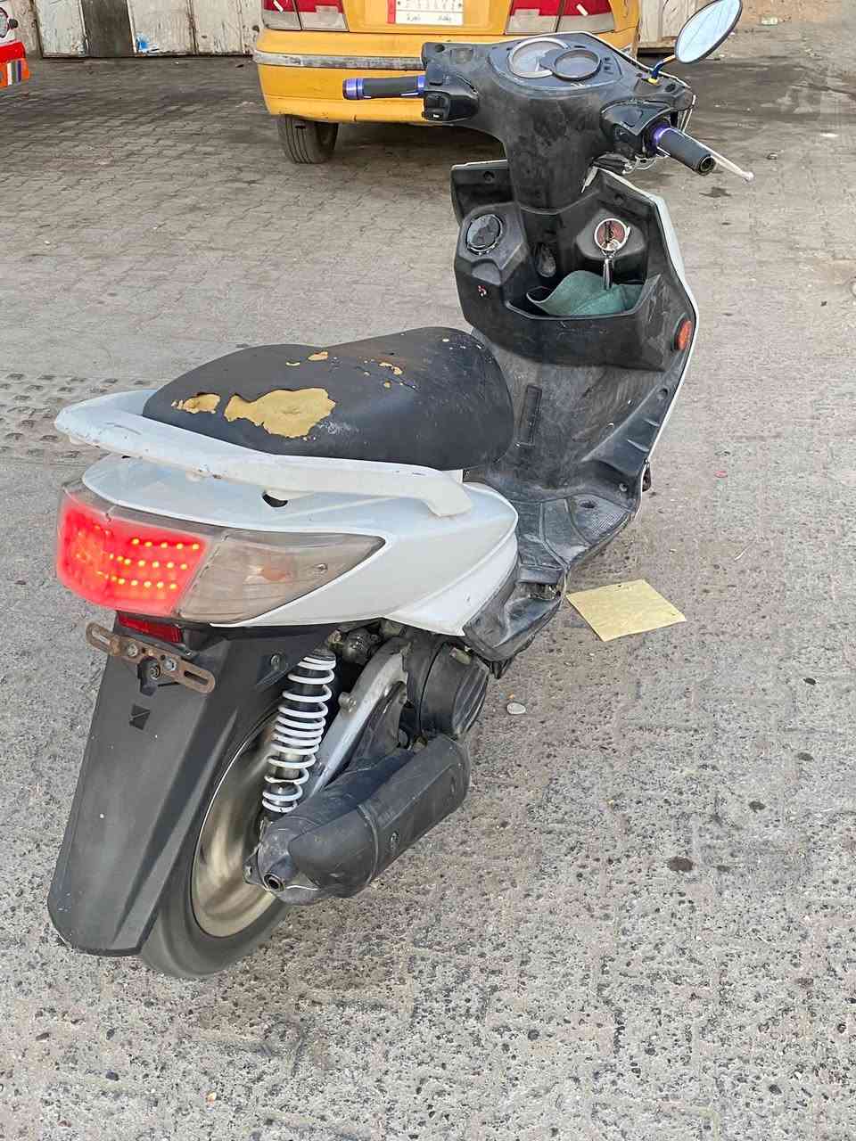 سكنس فحل نوزل الدراجه طلاعات شغاله الدراجه يرادله ترتيب وبيه نقوصات قليله كفراته بلاديات كهربائيات شغاله مكينه مفتوحه قبل اول فتحه اله تجي وتشوف  السعر ٤٠٠ وبيه مجال العنوان م الصدر الرقم  ٧٧١٥١٨٢٢١٨


**إذا كنت صاحب هذا الإعلان وتريد حذفه لأي سبب، رجاءا أرسل رسالة إلى الدعم الفني**