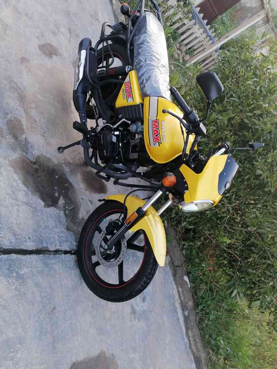 سلام عليكم دايوان موديل 2023 رقم ديالى الدراجة احلة من الصور مكفولة كفاله عامة اكفلهة من الشخط تحويل ثاني يوم مكاني ديالى المقدادية سعرهة 2350 وبيهة مجال ***********
