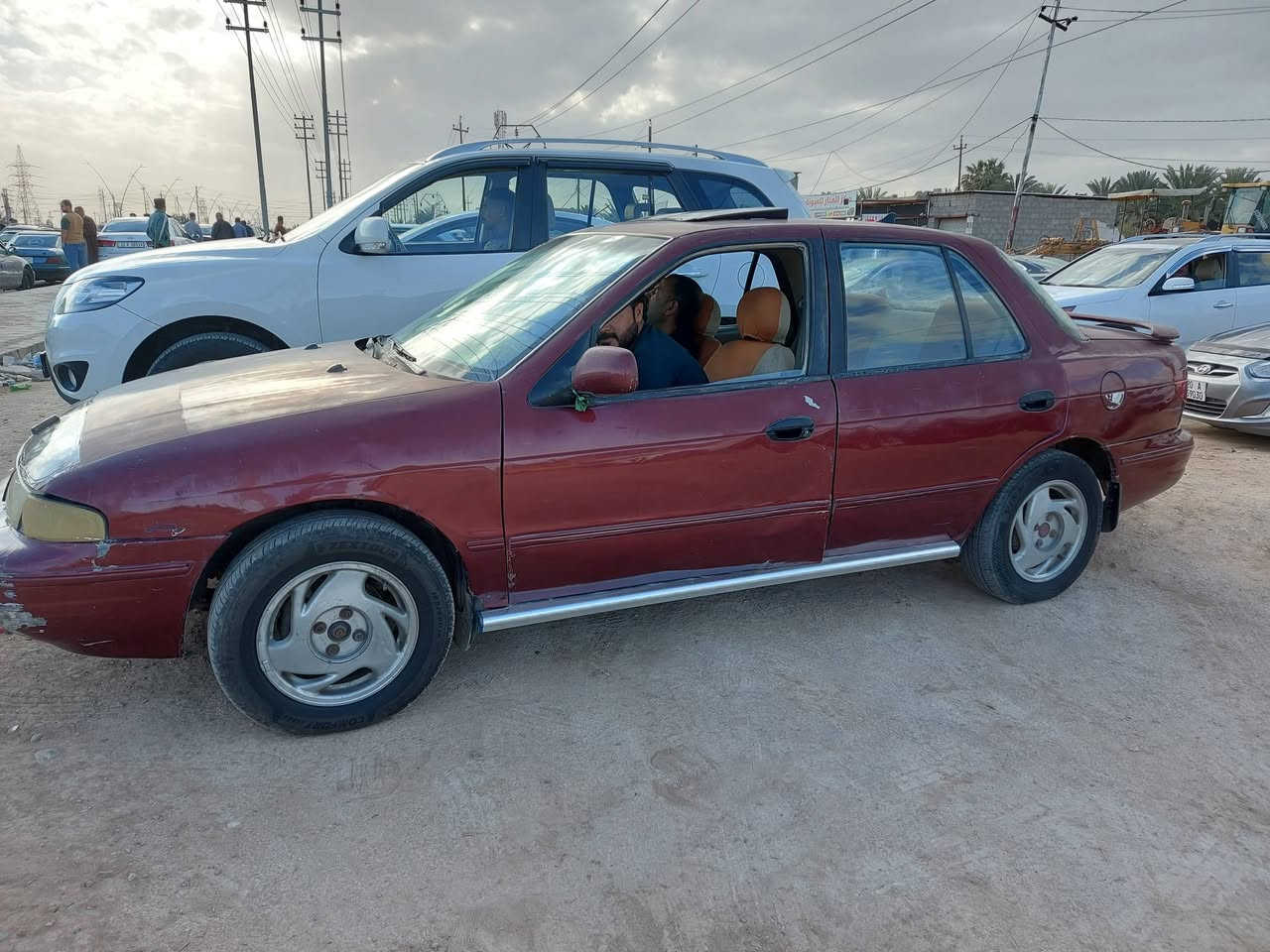 ديالى خان بني سعد 
سيفيا موديل 94 سنويه لل 27 بسمنا كير محرك مكفول ومكفوله من الظربه القويه بيها طخات بصيطه 
تخم تاير السعر 28 لل الاستفسار الاتصال *********** او 
***********
