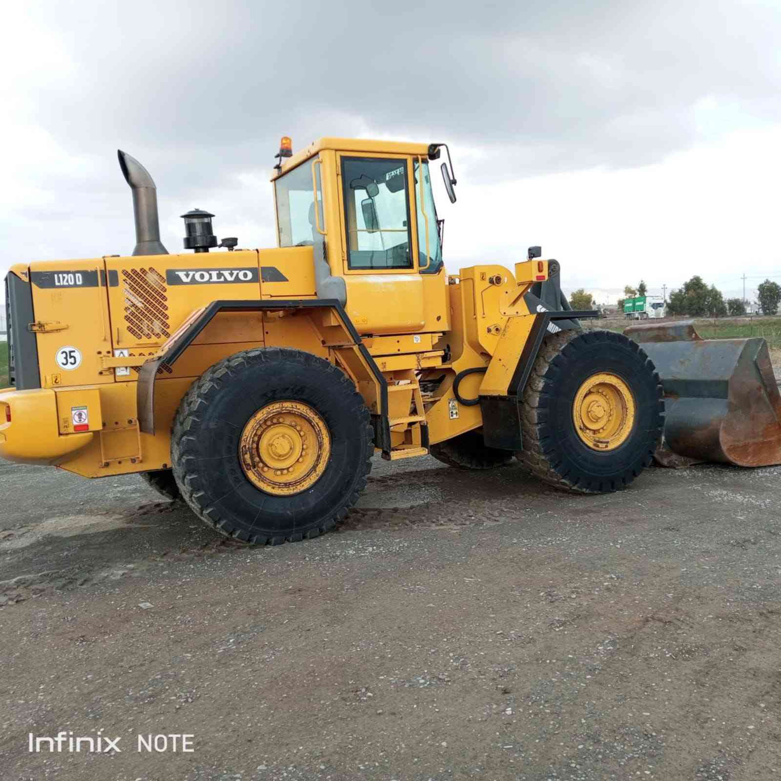 شغل فالفو 120للبيع  السعر ٥شدات وبيهه مجال الاتصال ***********
