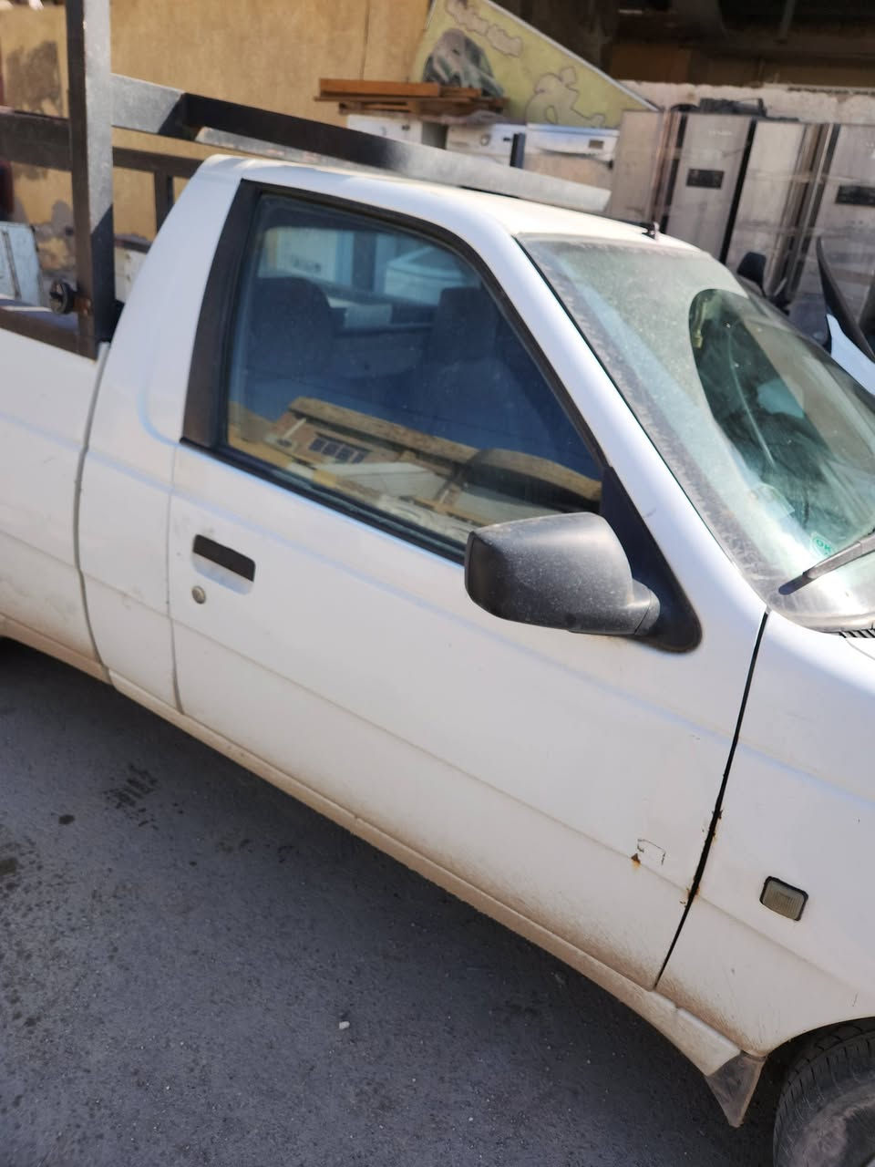 سيارة بيكب اريدو 2016 سيارة بيهة منضومة غاز وبديهة مطول مثل ما موضح بلصور يحتاجلهة بعض التعديلات بيهة ونة ب الكير بس ما مأثرة علسيارة ووين متريد اطلع بيهة سنوية انتهت بنهاية شهر 12 هذا  للبيع او الامراوس السعر 30 ورقة للاستفسار الاتصال على الرقم ***********
