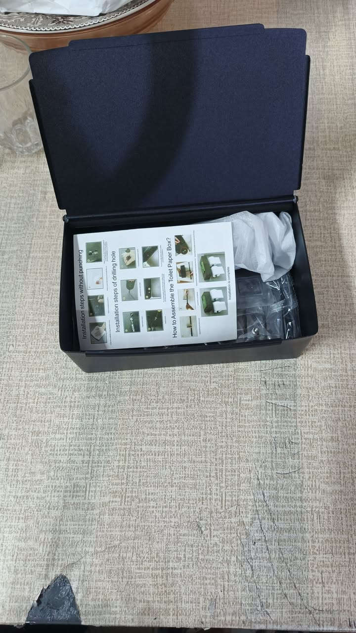 هذا المنتج عبارة عن حامل ورق تواليت مزدوج مع رف تخزين من الفولاذ المقاوم للصدأ باللون الأسود غير اللامع، مشابه لطرازات مثل Bjiotun أو SCDGRW.  سعر منتج 5الالف مع اجور توصيل


**إذا كنت صاحب هذا الإعلان وتريد حذفه لأي سبب، رجاءا أرسل رسالة إلى الدعم الفني**