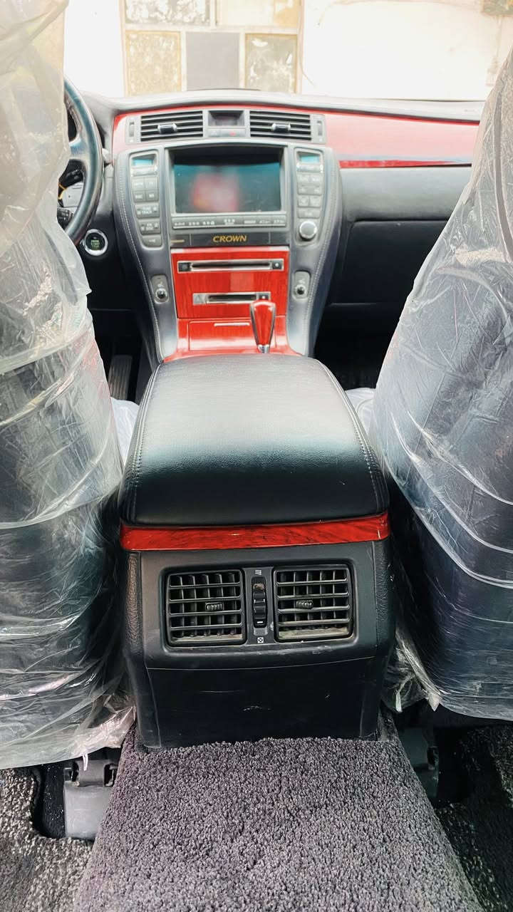 سلام عليكم ورحمة الله وبركاته
شاهينه أدوات كص قماره فقط دخول جديده بعدهي بريحه شركه توها دخلت سياره 

فول مواصفات عده الفتحه 3 دكم 

تبريد امامي خلفي 

داخل جلد  حساسات امامي خلفي هواي بيها بعد مواصفات 

حداده وضع شركه امامي وخلفي 

تخم تاير 

تحوير البصره سياره كلها 

كهربائيات وضع شركه

السعر 58 وبيها مجال 

الاستفسار الاتصال على الرقم التالي***********
