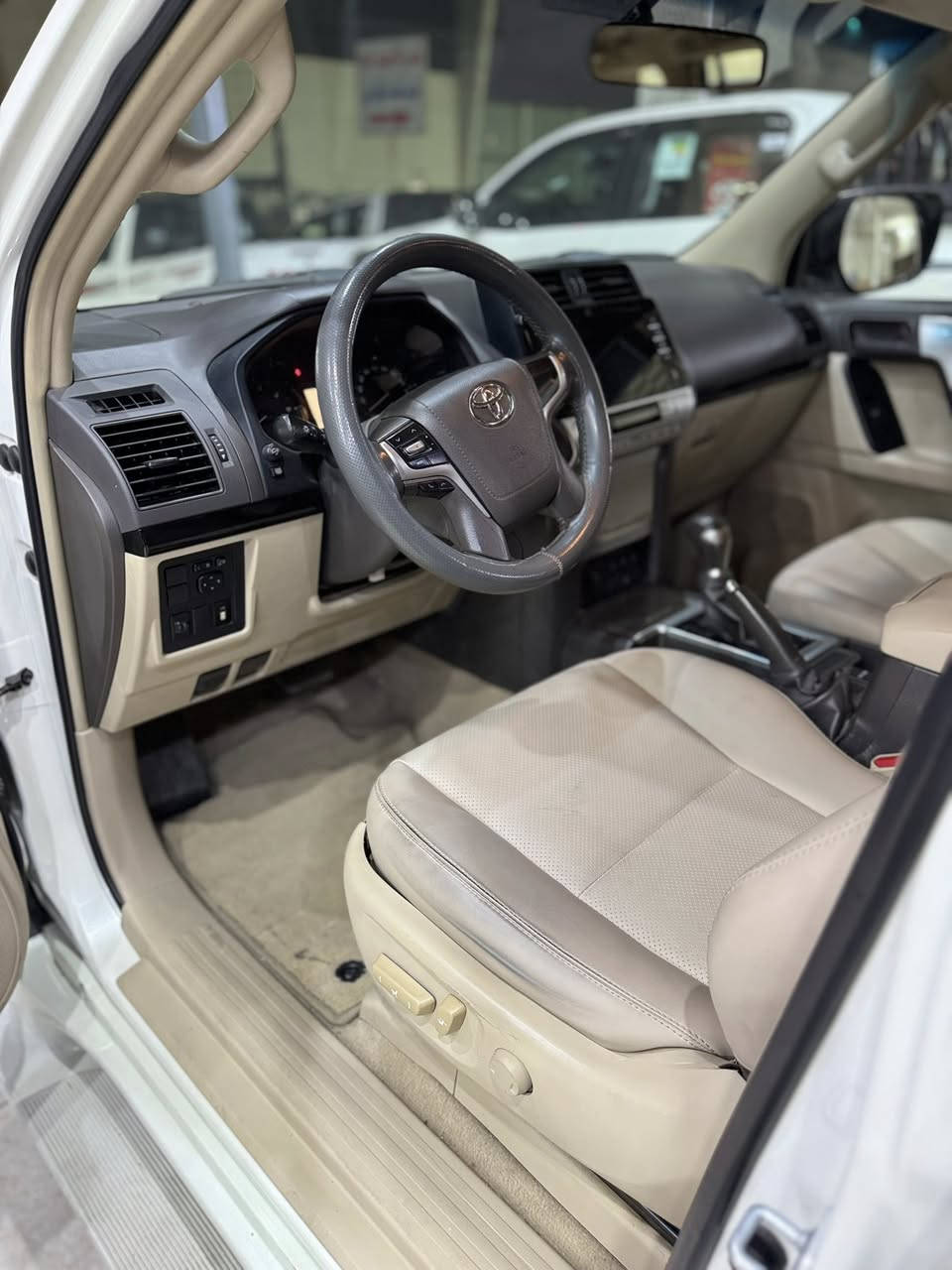 تويوتا برادو 2021 فول فول مواصفات ثمانيه أيرباكات كشنات جلد و كهرباء سيارة مكفوله كفاله عامه من زلغ ماشية ( 37 ) الف حقيقي سعر ( 415 ) ورقه رقم تلفون :
 ***********
بي واتساب
مكان أربيل
