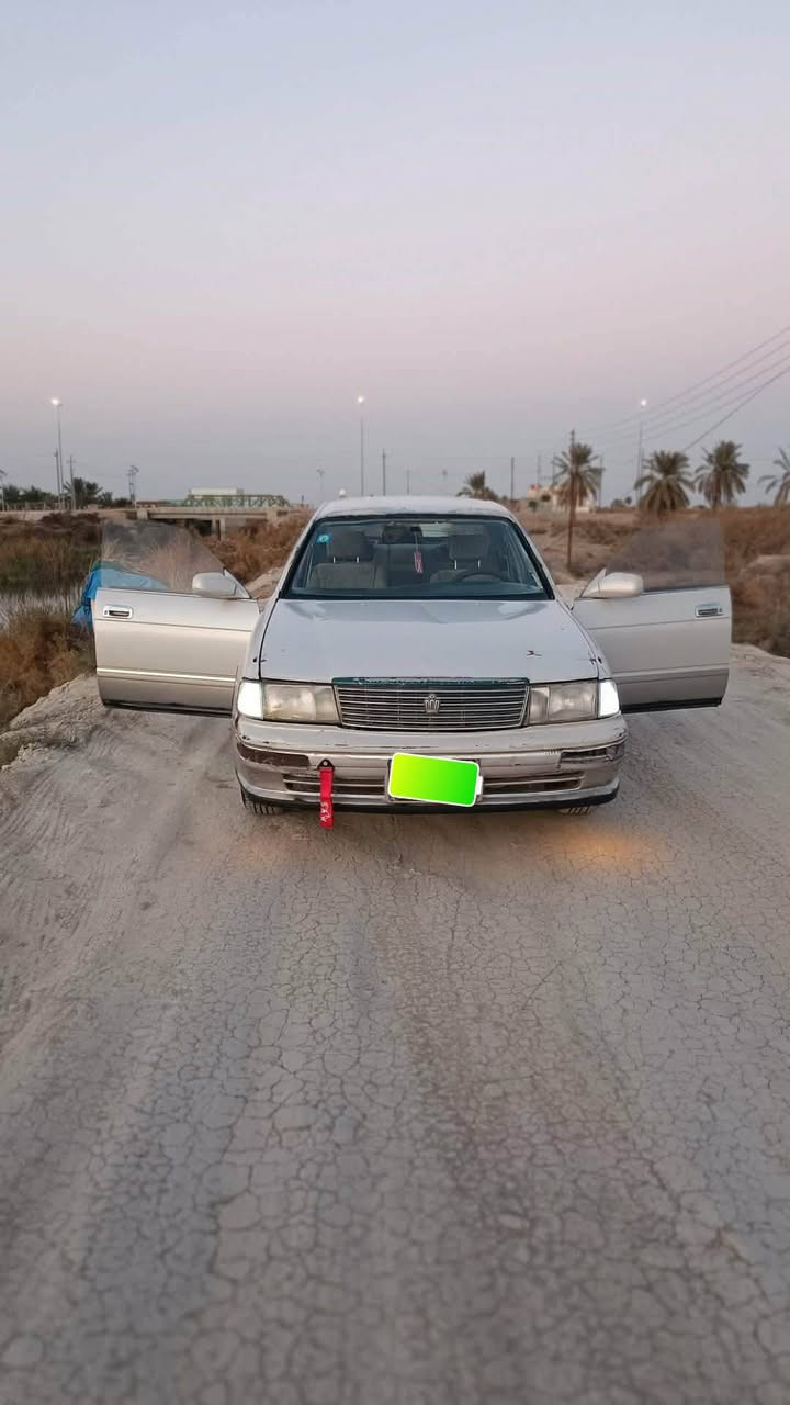 سلام عليكم   اقره المنشور عدل وتصل وتلل 
بطه متصل موديل 1994 لا كص ولا نقل سنويه جديده الى 29 رقم بصره مشروع وطني ابو لسنويه يمي  گير مكينه  2500 لا تبخر ولا تنقص كهربائيات كله شغاله من لدعاميه لدعاميه شاشه سماعات منضومه بريك خلفي امامي جديد باتري جديد حداده خلفيه جديد.وامامي تحتاج ربلات فقط تايرات مع سبير نضيفات 100/80.  لسعر 35 وبيها مجال العنوان   ذي قار.  چبايش 
رقم.   ***********
