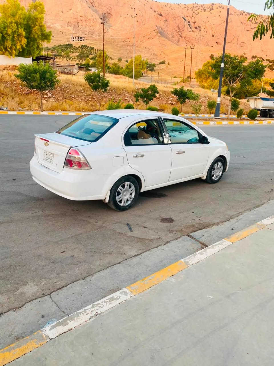 شۆفریت ئەڤیو مۆدیل  2011  گیرتۆماتیک ناوزەردشاشە ئایپات  سەنەوی پلاسیکە بەشەرتی ئەوالیاتوحاسیبەوپاکانەش بۆهەموکوردستان پێگەڕێ بەوشەرتە  مەکینە گەورە گیرو مەکینەی نەکراوەتۆ بەشەرت بێ بۆیاج   یجی پیوە نیەبەو شەرتە لۆک لۆکە  تەبریت ساردووگەم  لەسەرسویج  بی مەسرف جوار تایەی تازەی بۆ بسراوە هەمومەسرەفێکی کراوە یەک فلس مەسرفی تیانیە لە دەعامیوە بۆ دەعامی بەشەرت ئەی فرۆشم   سعری 38وەرەقە زۆر سوپاس بۆ ئەدمینی گوڵ   ***********   ***********
