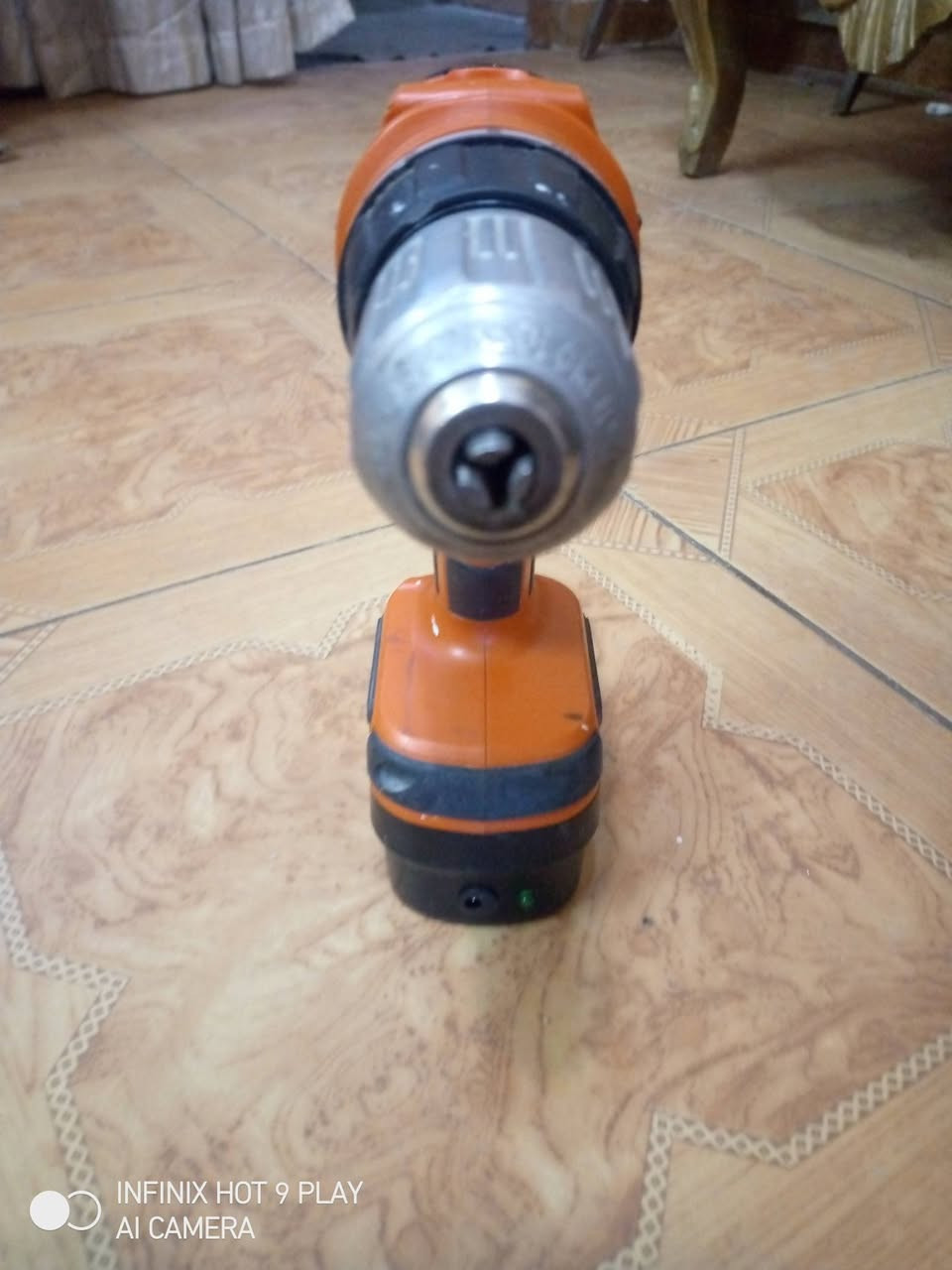 شنيور بلاك اند ديكر انجليزي شغل بره بطاريه ليثيوم 12فولت حاجه حلاوه وقوه المكان كفرالشيخ 01002465523


**إذا كنت صاحب هذا الإعلان وتريد حذفه لأي سبب، رجاءا أرسل رسالة إلى الدعم الفني**