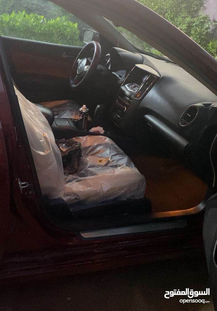 السلام عليكم 

نيسان ماكسيما 2012

فول مواصفات عليها ادامة شاملة 
نوزلات
مسطرة نوزلات
بلكات
مجاول
حساسات 
عبوة فيت بم
حدادية
تايرات تخم نظيف
تحكمات ستيرن
تحكمات كشنات
كامرة خلفية
فتحة سقف
دوشمة و تغليف داخل جديد
السيارة خير من الله نظيفة على ايدي محرك كير ستندر  السيارة صرفها جدا جدا قليل 

حادثها زاوية الباب خلف السائق من جوه و معمره على كدها اي قطعه بالسيارة بلادي ما مفتوحه قطع بلادي جميعها

رقمها اربيل تحويل مباشر السعر 87 و بيها مجال مكانها بغداد عويريج او شمال بابل

*********** بغداد, العراق
