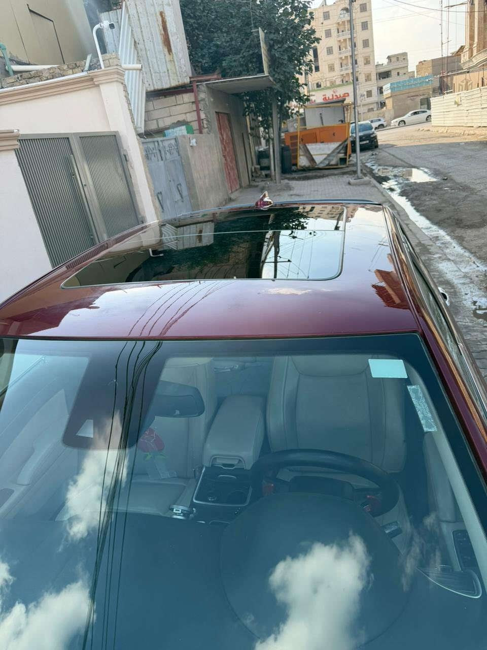 للبيع c300اوباما موديل 2018 رقم بغداد فول مواصفات بيها بس الجاملغات الأمامية صبغ الباقي كفاله مكاني البصره السعر 220 رقم الهاتف ***********
