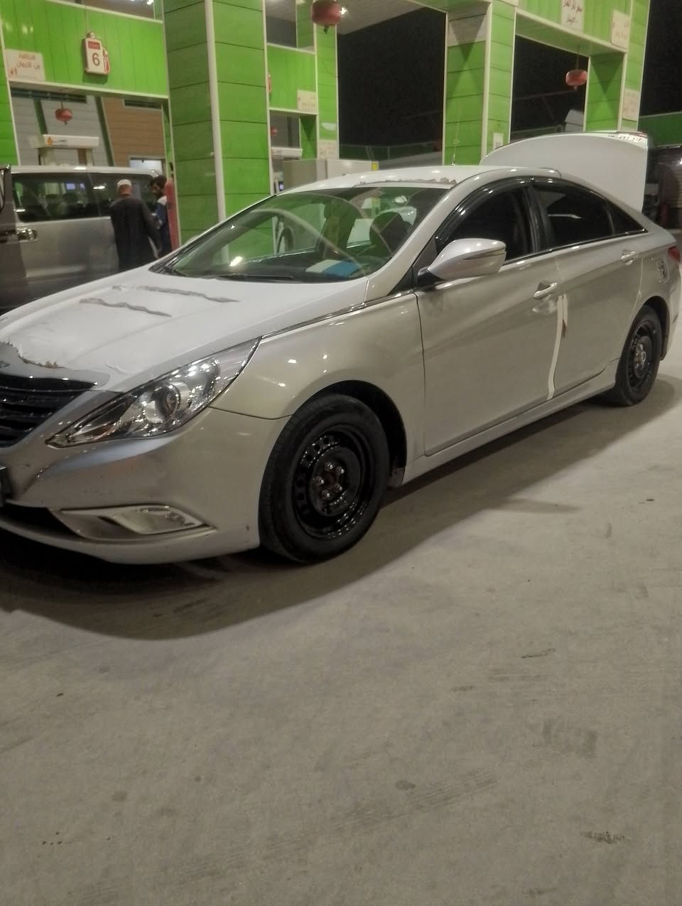 ادوات  كص جنطه فقط
سوناتا 13 جديده كلش كير مكينه تبريد كله كفاله
مكينه غاز اصل خط واحد 
متومه وكامله  طبق لاصل 
السعر 50 وبيهه مجال قليل للشراي مكان سياره البصره
***********
