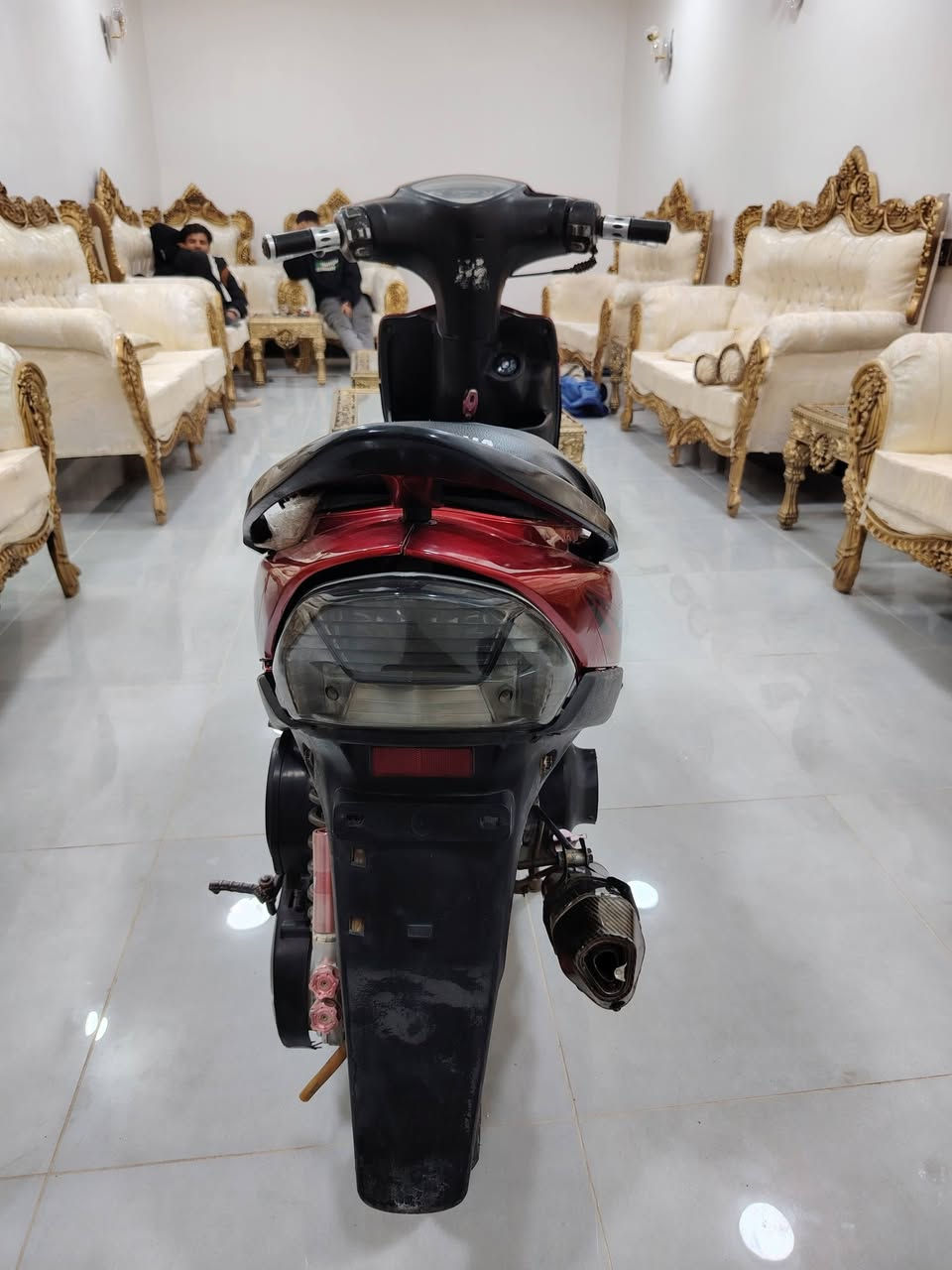 سلام عليكم دراجه  ماكس للبيع الدراجه خير من الله نكره سلف هندر كهربئياته شغاله دراجه مزوده من 1شيال 2صالنصه كاربون فايبر 3دبل غازز 4ويل نجمه ثقيل 5يدات امامي خلفي +بيه شغلات هواي مزوده الدراجه تعبان عليه شوفت عينك السعرر 475وبيه مجال قليل متواجد خاص رقمي ***********...  قضاء عفك دراجه
