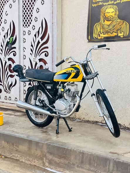 س ع شباب دراجه للبيع تعمير جديد كله 25وشاصي 18اوراق صاله شهرين من معمره مكان الغراف شراي بخدمته سعر 950وبيه مجال بصيط كلش حك جيه وهاذ رقمي ***********
