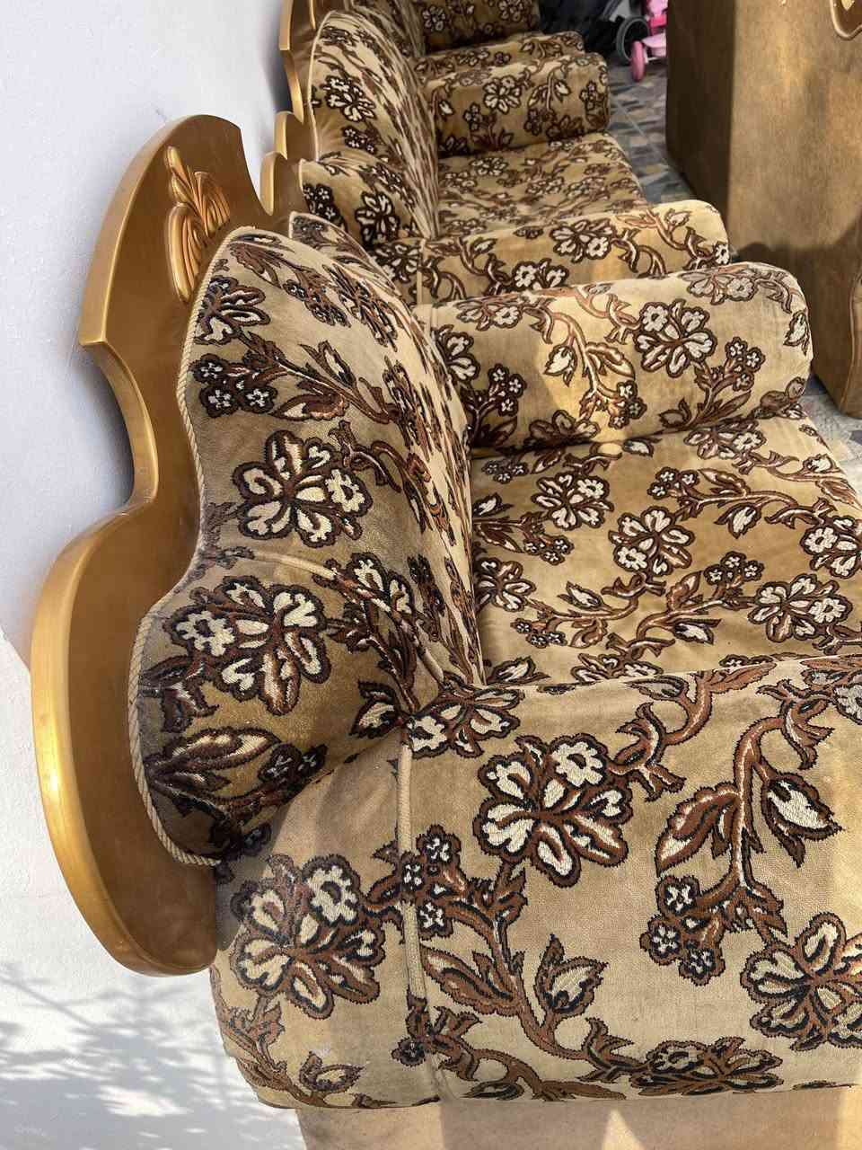 تخم قنفات مستعمل للبيع عدد 8 مقاعد مع طبله كبيره


**إذا كنت صاحب هذا الإعلان وتريد حذفه لأي سبب، رجاءا أرسل رسالة إلى الدعم الفني**