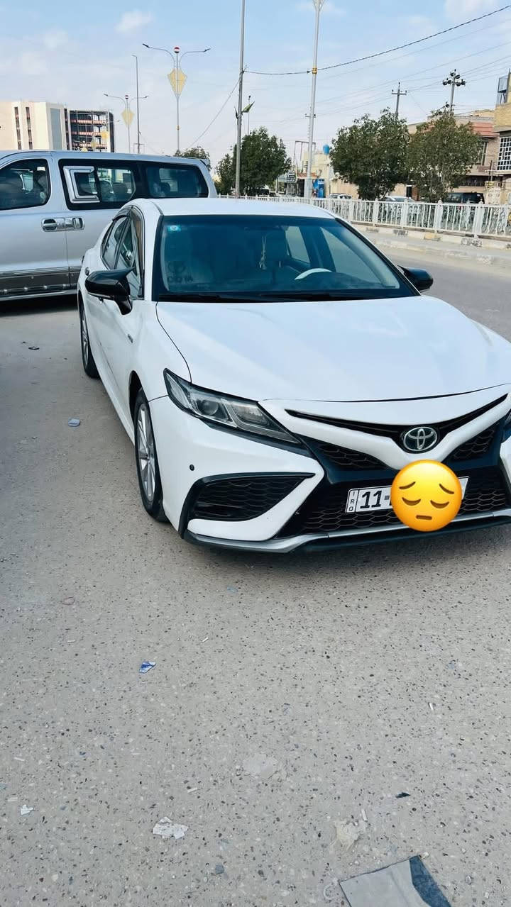 البيع او مراوس بستاركس 9/10 مسكر 
كامري هايبرد مرمزه 19/22
سياره فقط صبغ حزام بدون قماره 
كير ومكينه وبطاريه كفاله 
فول ماعده فتحه 
سياره تحكم استرين
حساسات
زنون 
شاشه كار بلي كبيره
دواخل جلد 
تبريد ثلج كهربائي 
سياره ابد ماتصرف تناكي 40 لتر 
سياره حداديه جاهزه 
مكاني الناصريه ***********
