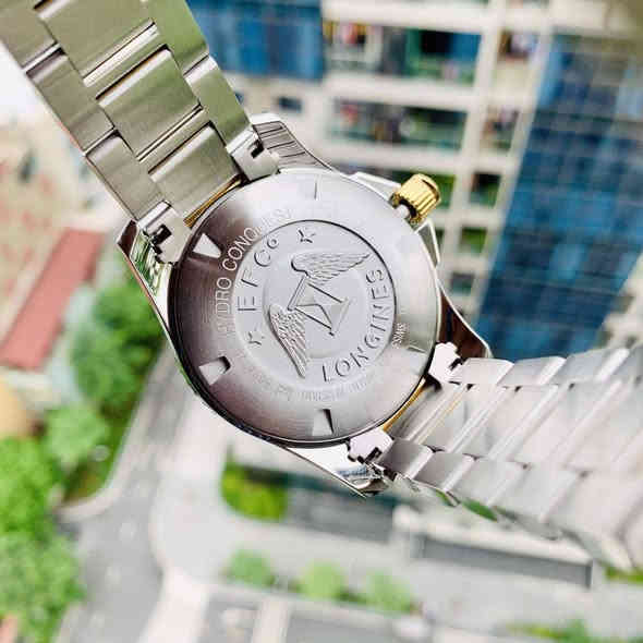 لونجينز
#الأصلي #جديدلوك
حجز مسبق فقط 
اوتوماتيك ⚙️

الأسعار و المواصفات في قناة التيليغرام 
رابط القناة في التعليقات
للإستفسار ***********
