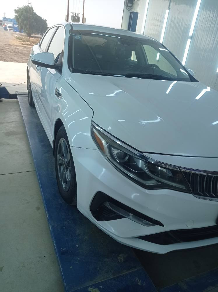 اوبتيما ١٩ جاهزة شاشة كبيره رادار ضربته دعامية خلفيه فقط بالعراق جاملغ ايمن بدون اي دواخل وشويه من البنيد السونار مع الصور رقم بغداد دولي شرط تحويل الي تصير من قسمتة دواخل السيارة اسود  السعر ١٤٠ وبيه مجال بسيط ذي قار قلعة سكر ***********.     *********** الرفاعي, ذي قار
