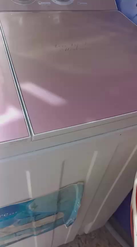 ثلاجه جديدة قليل كلش مستخدمه لبيع 300/
غساله جديده مامستخدمة قليل كلش 300/
غسالة حجم 30/ جبيره


**إذا كنت صاحب هذا الإعلان وتريد حذفه لأي سبب، رجاءا أرسل رسالة إلى الدعم الفني**