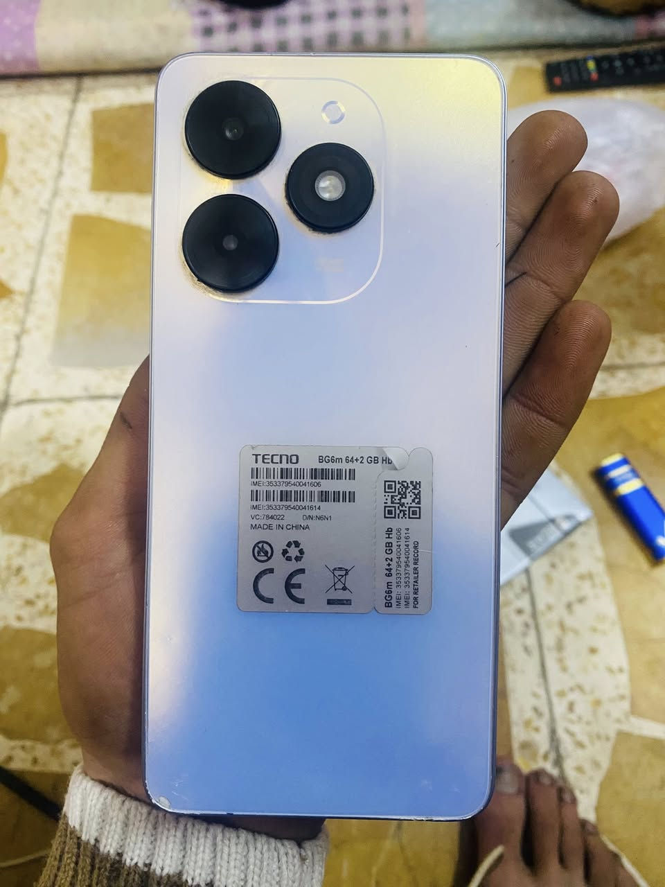 تلفون للبيع تلفون نضيف الذاكره 128جهاز حلو السعر 70وبي مجال المكان بصره الحيانيه رقم التواصل ***********
