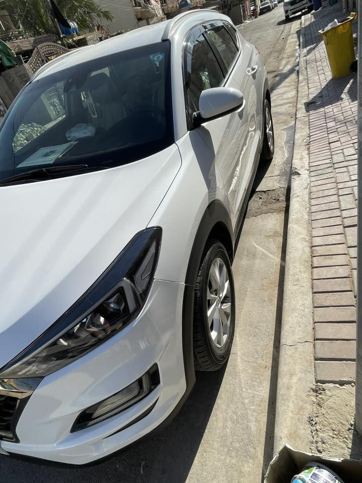 سلام عليكم توسان 2019 اللبيع ماشيه 124 ابسمي كير مكينه شاصي الغود كفاله حادثها بل منشور تخم تاير مكان بغداد السعر 165 وبيها مجال بصيط ***********
