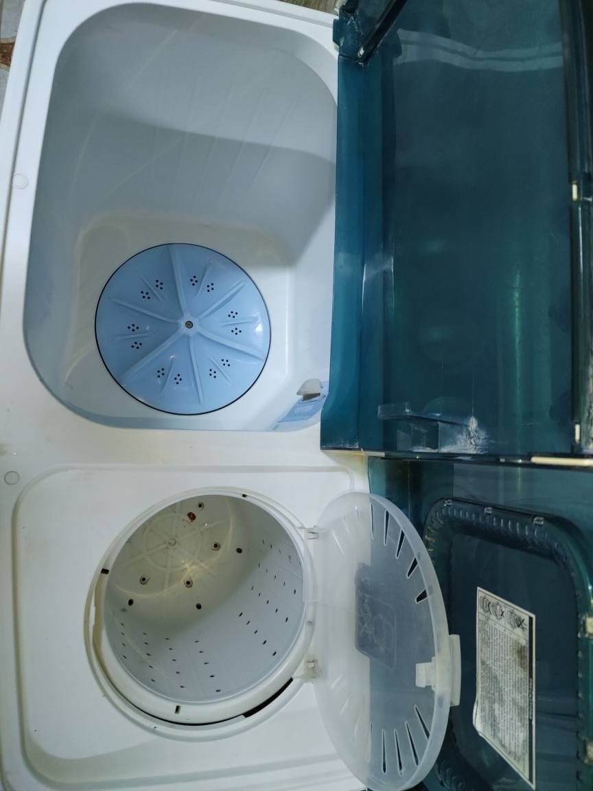 غساله الحافض نضيفه وشغاله غسل وتجفيف وع فحص  شراي خاص عنوان ديوانيه عمارات نسيج ***********
*********** ديوانية, القادسية
