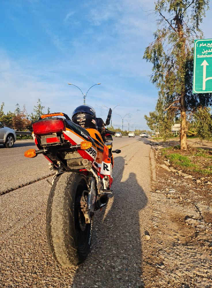 CBR600REPSOLهەموو گیانی بە شەرت أربيل, العراق


**إذا كنت صاحب هذا الإعلان وتريد حذفه لأي سبب، رجاءا أرسل رسالة إلى الدعم الفني**