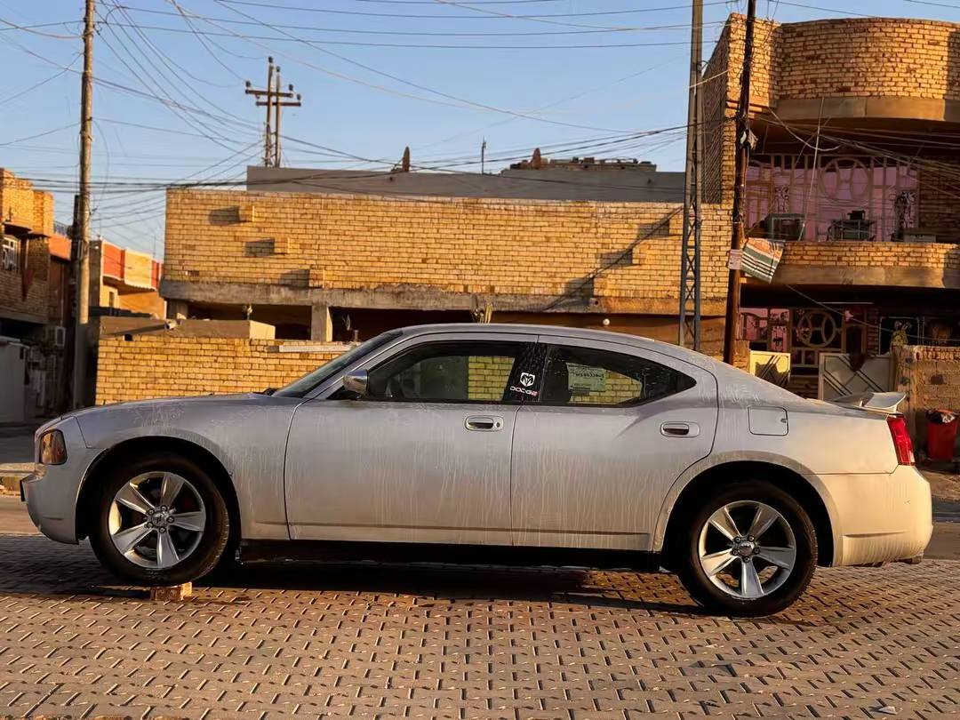 سلام عليكم جارجر 2010 للبيع السياره بسمي جديده مناقصه شي كير مكينه مكفولات حداديه تخم تأير كله جديد عنوان سياره بغدد سعر 105 لاستفسار رقم ***********
