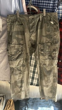 جي ستار • قياس ٣٦ • نظافة ١٠/١٠