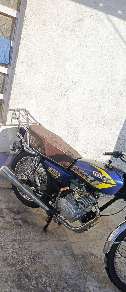 سونك اصلي موديل 24 صبانه ما ممدود عليهه عوزه ترتيب سعر 550 وبيه مجال كلش قليل مكاني ناحيه الطليعه ***********
