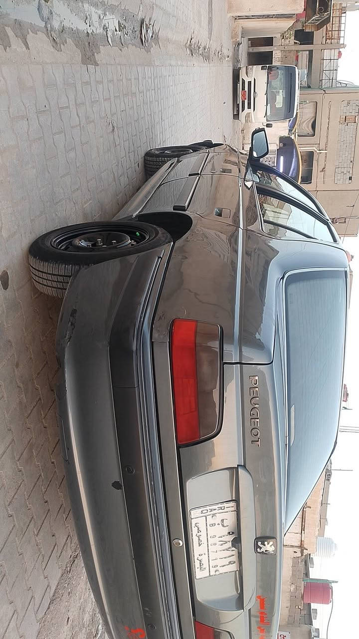 سلام عليكم بيجو بارص مديل 23 سياره حره تحويل مباشر سياره ماشيه 78 بيه تبديل مدكر وباب سايق جهت السايق اب 70 وبيه مجال بصيط هاتف ***********
