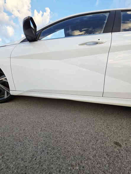 هيونداي النترا 2024 فول مواصفات تجميع صيني وارد خليجي محرك 1500 (8 نوزل) ماشية 36 الف مكفولة من الحادث والصبغ
بيها فقط طخة بسيطة مامبية بالدوسة وماحافر الصبغ
مواصفات فول :
فتحة سقف / مقاعد جلد / سايد بريك بصمة / نظام اوتو هولد / وضعيات قيادة 4 / بصمة دخول وتشغيل / حساس امامي / حساس خلفي / كاميرا خلفية / شاشة كبيرة / مري شفط واشارات / قطعتين تبريد امامي خلفي / اضوية LED واضاءة نهارية وتحكم في مستوى الاضاءة الامامية
السيارة رقم اربيل بأسمي السنوية 2027 تحويل
 السيارة نظيفة حيل وبعدها جديدة ومابيها اي نقص سعرها 146 وبيها مجال بسيط 
للاستفسار الاتصال : *********** بغداد
