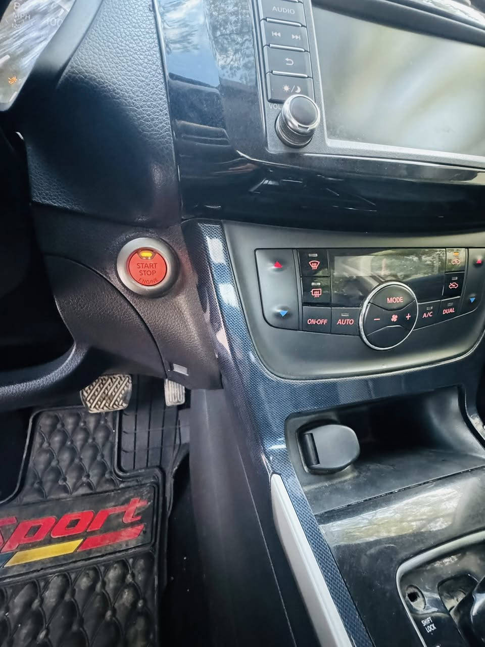 السلام عليكم
نيسان سنترا رقم اربيل دولي 2019 SR فول ماعدا الفتحة محرك 1800 دوش المرغوب مكينة كير كفالة خير من الله السيارة مابيها كل نقص
تدفئة تبريد كشنات بصمة +بصمة أبواب +اشاير بامري +مانع انزلاق وتحكمات وردارات والى اخره 

حادث امريكا سرقة دعامية صور الحادث اخر شي
 بل عراق صفحة اليسرى (شخط) ومصبوغه 4قطع شرط شاصي لغد كفالة دواخل مكفولة
السعر 94 وبيها مجال 
مكاني واسط الصويرة
***********
