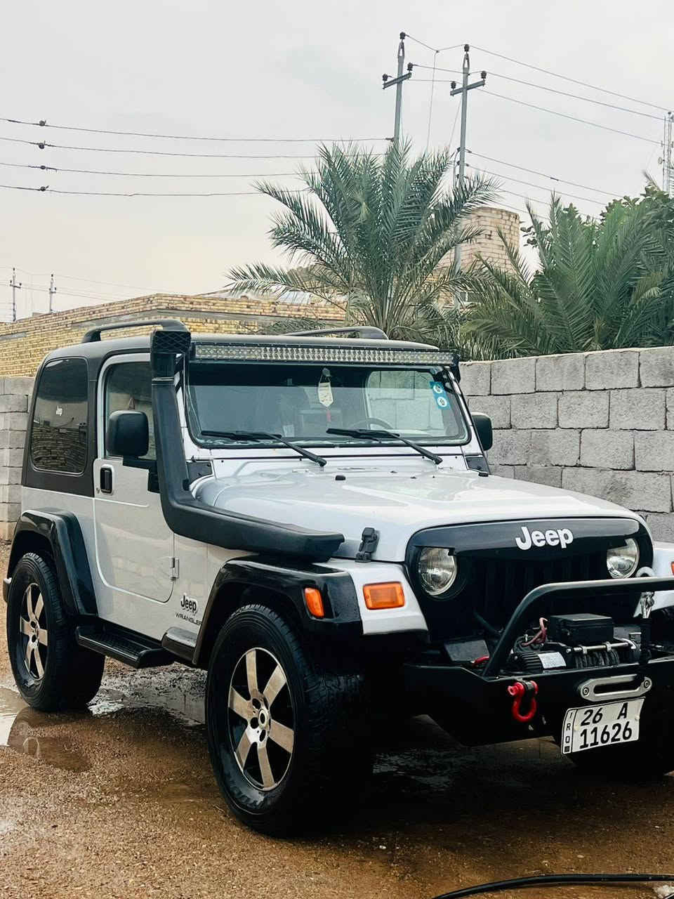 سلام عليكم سياره جبليه للبيع جيب رانجلر الموديل( 2006 ) 6 سلندر  سياره كير عادي 
الستفسار رقم ***********
