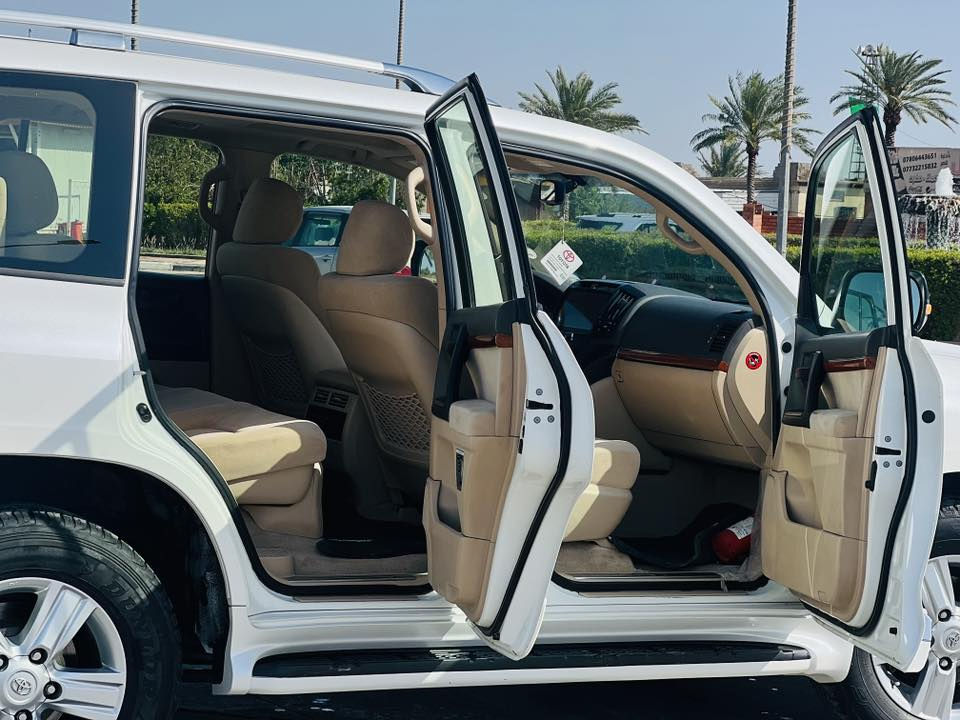 ‏‎سلام عليكم

قطعة نادر الي يدور جديد ومميز 

 للبيع 

لاندكروز 🔥2014🚀 GXR:

السياره احله من الصور بالحقيقه 

فول مواصفات 1/1 💯 :

1- فتحة 🕳️

2- بصمة 🔐 عدد

4- حساس خلفي وامامي 🎶🔊

5- ثلاجة 🥶

4ملاحضة السياره بريممم .. بريممم 

6- 2 كراسي كهرباء 

8- شاشه جبيره 💻

9-كامرات محيطيه👀

10- 8  ايرباك 

11-دفع رباعي 🎮

12- رقم اربيل بأسمي تحويل ثاني يوم

13-بشرط سبير منازل من سياره 

حجم المحرك: ✅6 سلندر

ملاحظة // السيارة  كفاله عامه

جديدة بمعنى الكلمه 

بأسمي شخصياً  تحويل مباشر  

#مفخره_الأرض 🔥

مكان السياره بابل سريع الدولي قرب محطة جنة الفرات 

🟩 السعر 420 وبيها مجال حگ الجه

‭٠٧٧٣ ٥٠٢ ٨٤٩٨‬

***********
‏  

تحياتي لجميع 🌹 🌸
