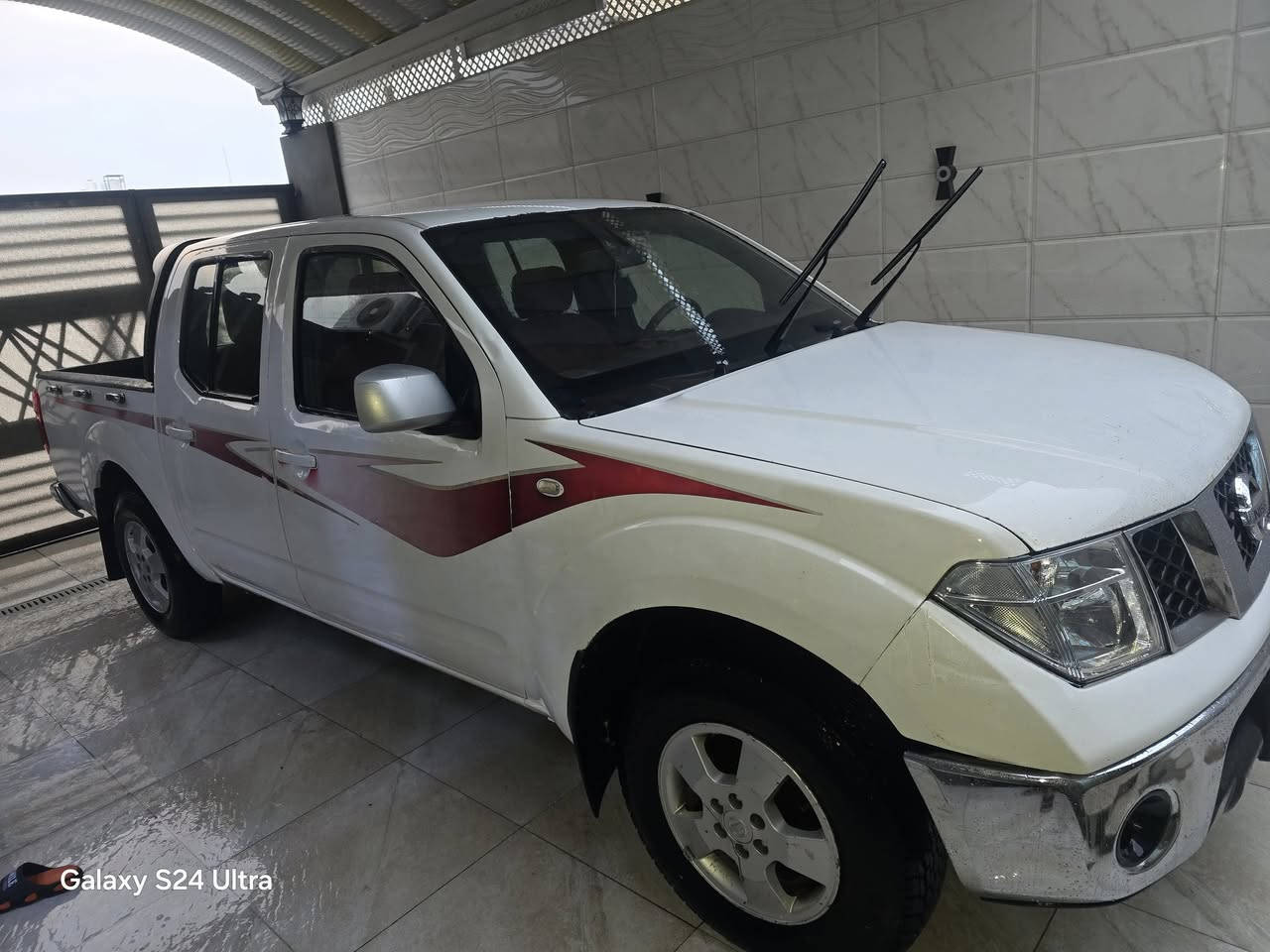 السلام عليكم نيفارا مديل ٢٠٠٩ محرك في في تي سيارة جاهزة سنويه لل٢٧ السعر ٧٥ للستفسار ***********
