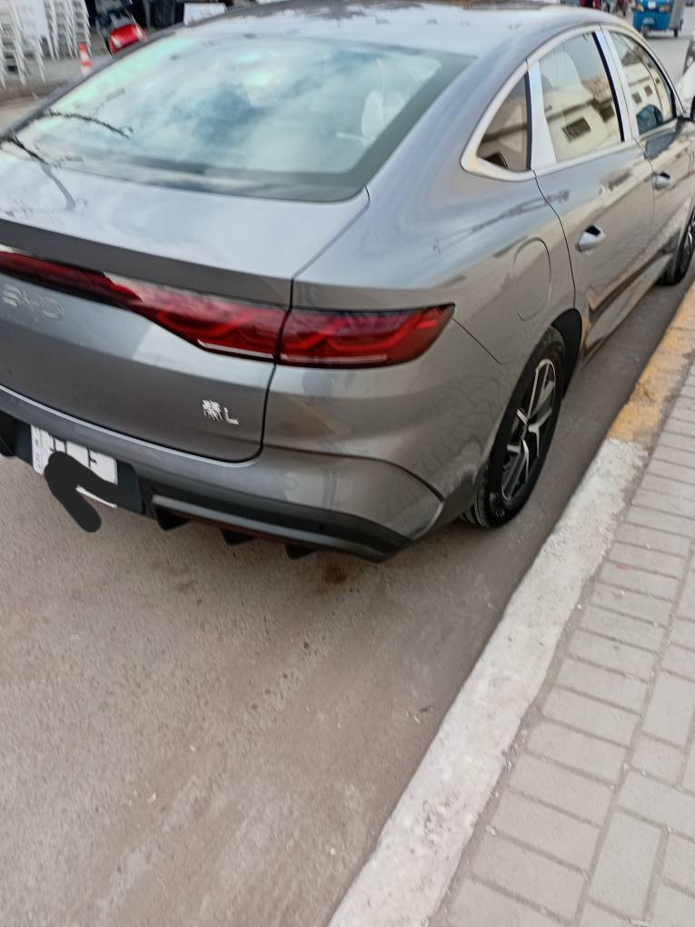 جن L.  موديل ٢٠٢٥.  ماشية. ٢٥٠٠. اربع كاميرات كرسي كهرباء  مكفولة كفالة عامة. بغداد  السعر.  ٢٢.٦٠٠. ***********
