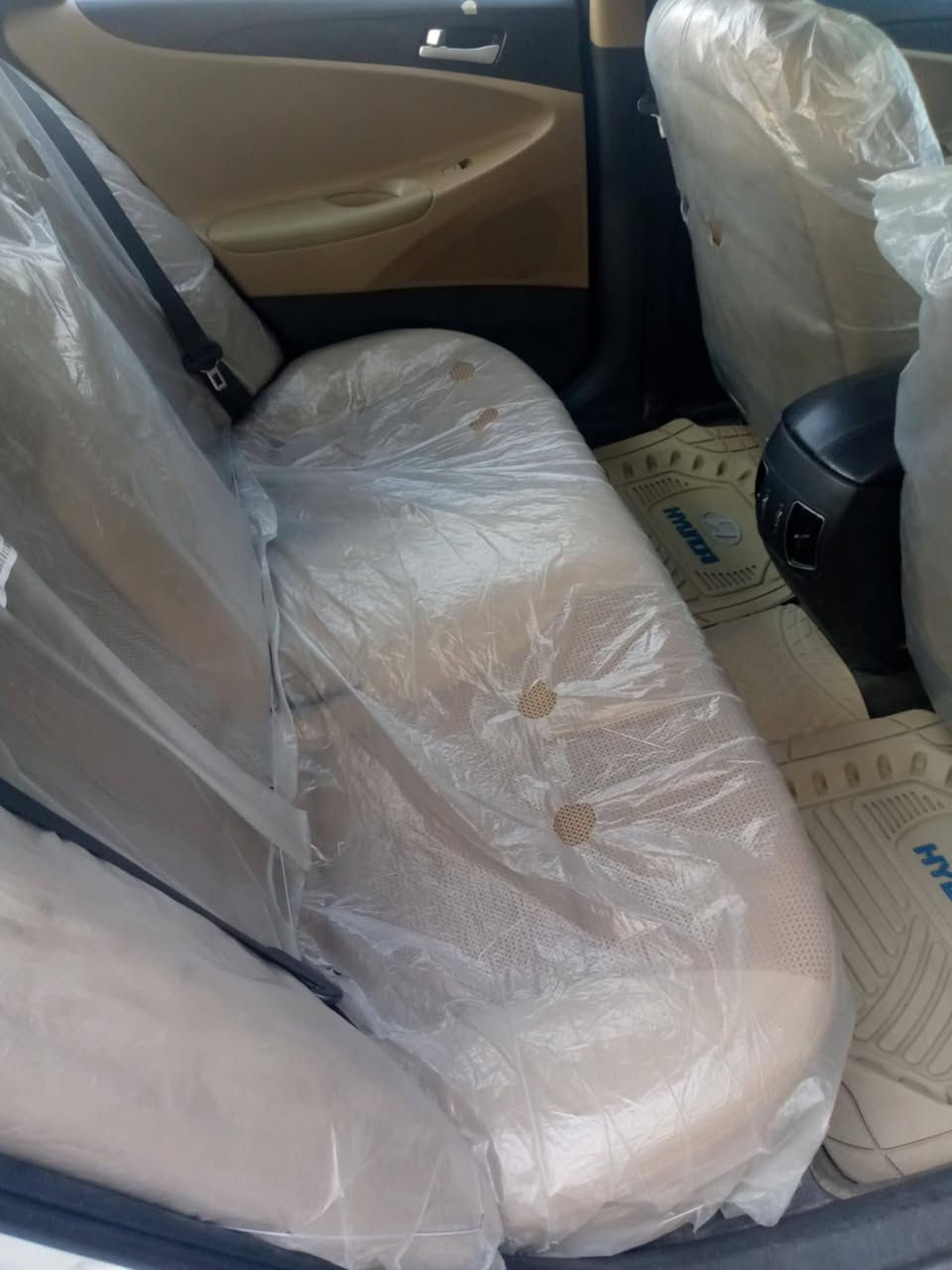 السلام عليكم سونات مضلع ٢٠١٤خليجي مواصفات حساسات خلفيه رادار تحكم الستيرن جهتين مري شفط محرك ٢٤٠٠دوش المرغوب شاشه اندرويد تبريد امامي خلفي تدافئه كشنات كهربائي المعدل ١٢٠يدك عندك جرس كامره خلفيه رادار ويل ١٧ تخم تاير رقم دولي بغداد باسمي سنويه لغاية ٢٠٢٩  ما متواجد على الفيسبوك هذا رقمي ***********
