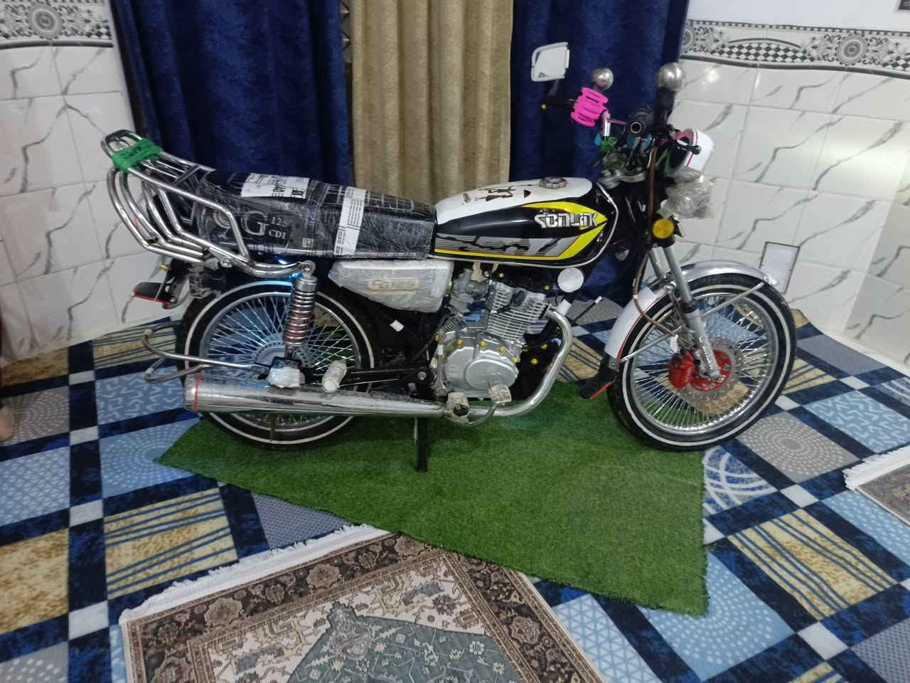 سلام عليكم دراجة تايكر 24اوراق اصواليه مكفوله كفاله عامه مكاني قاسم ناحيت الطليعه سعر  خاص هاذه رقمي ***********
