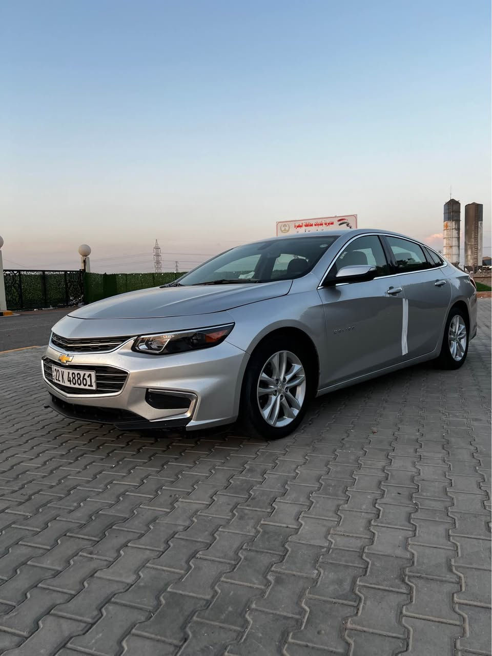 السلام عليكم ماليبو موديل 2016
وارد امريكي رقم اربيل تحويل او وكاله  
سياره جاهزه تدفئه تبريد تخم تاير كير محرك حداديه كله تمام
ضربتها كلش حلوه مرفوقه بل منشور وبيها بارد باب السايق وخشم البنيد وبيها رشات كلير  السعر 100$ شده وبيها مجال رقم الهاتف *********** الزبير, البصرة
