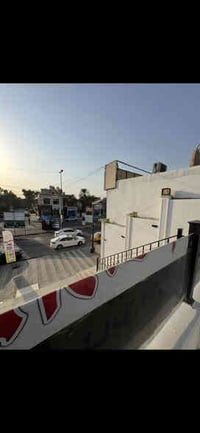 شارع تفاحة • ٢٣٥م • طابق ثاني