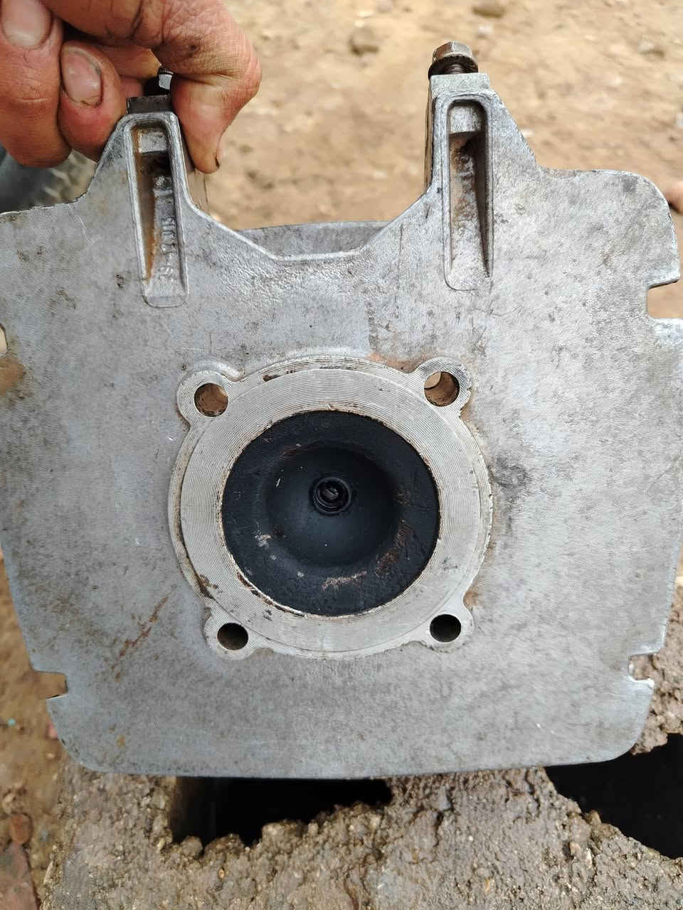 للبيع موجود توصيل اتصل على ***********
