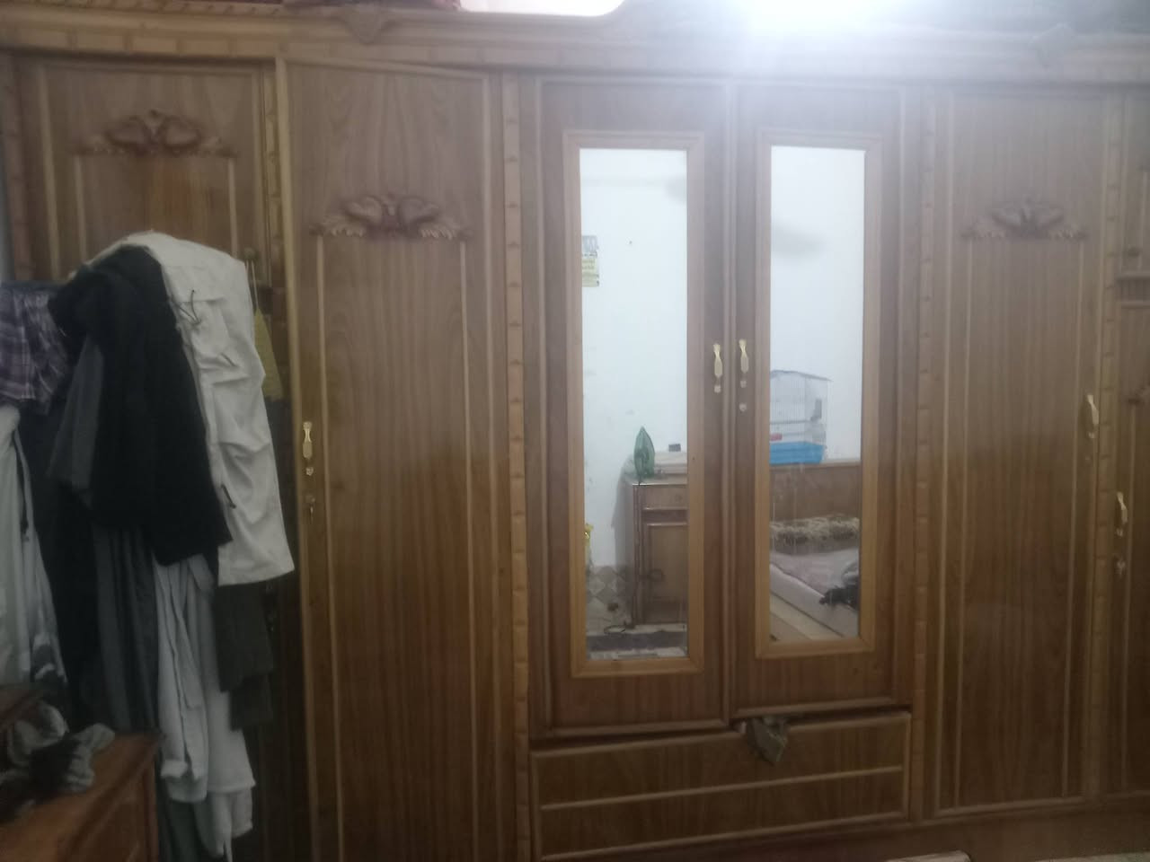غرفه اخشاب للبيع السعر 750وبيها مجال ***********
