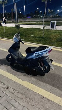 ماكس عدلة • ختم واحد • بلاديه